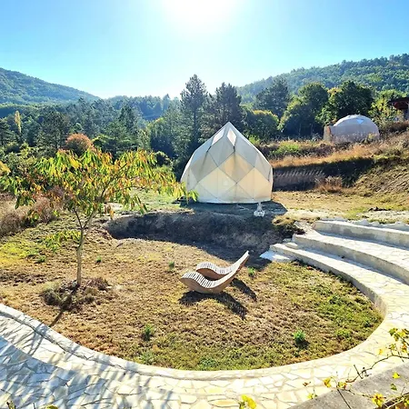 Luxusní stan Sacre Dome Avec Vue Panoramique Au Centre Harmonia *